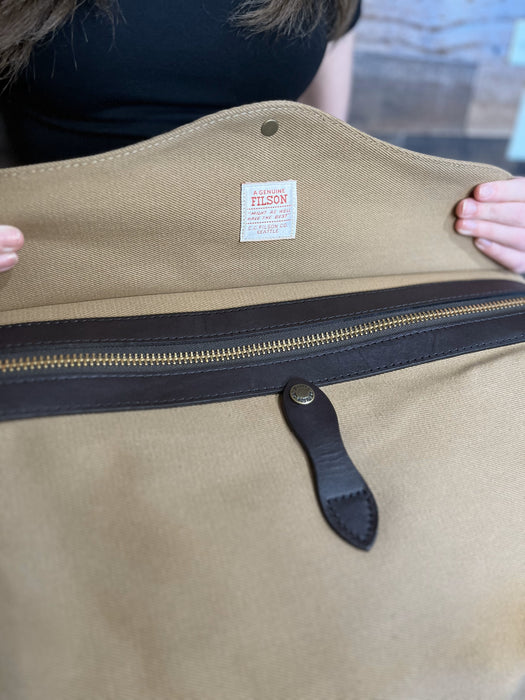 Filson Medium Rugged Twill Duffle Bag 11070325 - CLASSIC MADE IN USA STYLE!