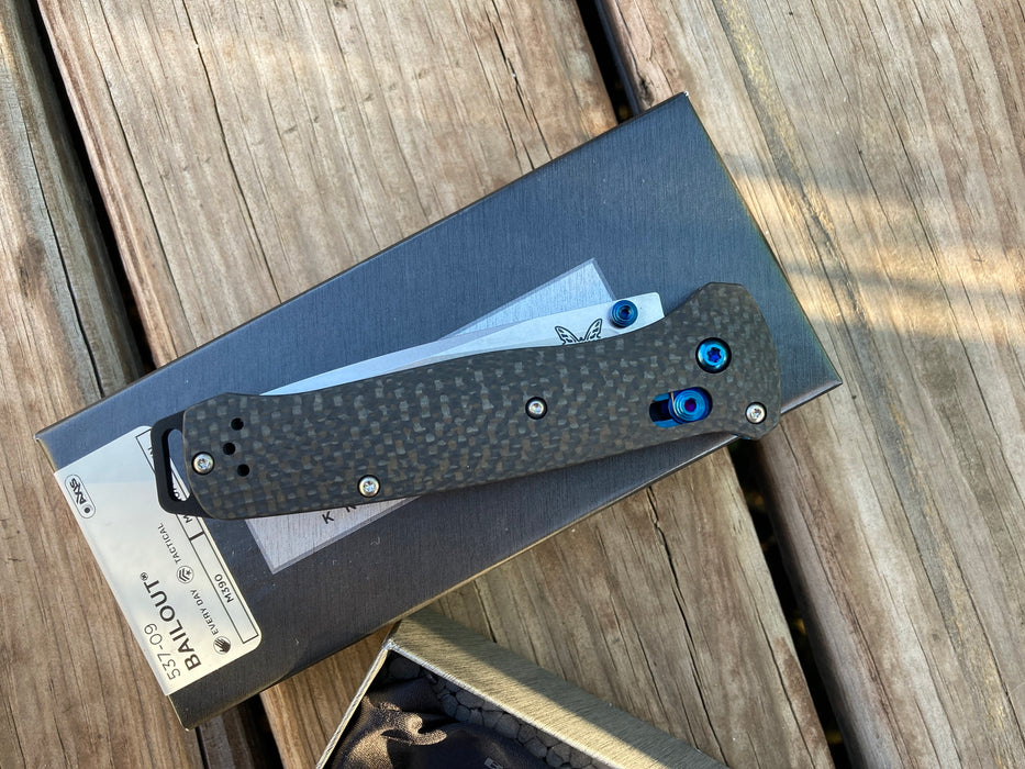 537-09 Bailout® | Carbon Fiber | M390