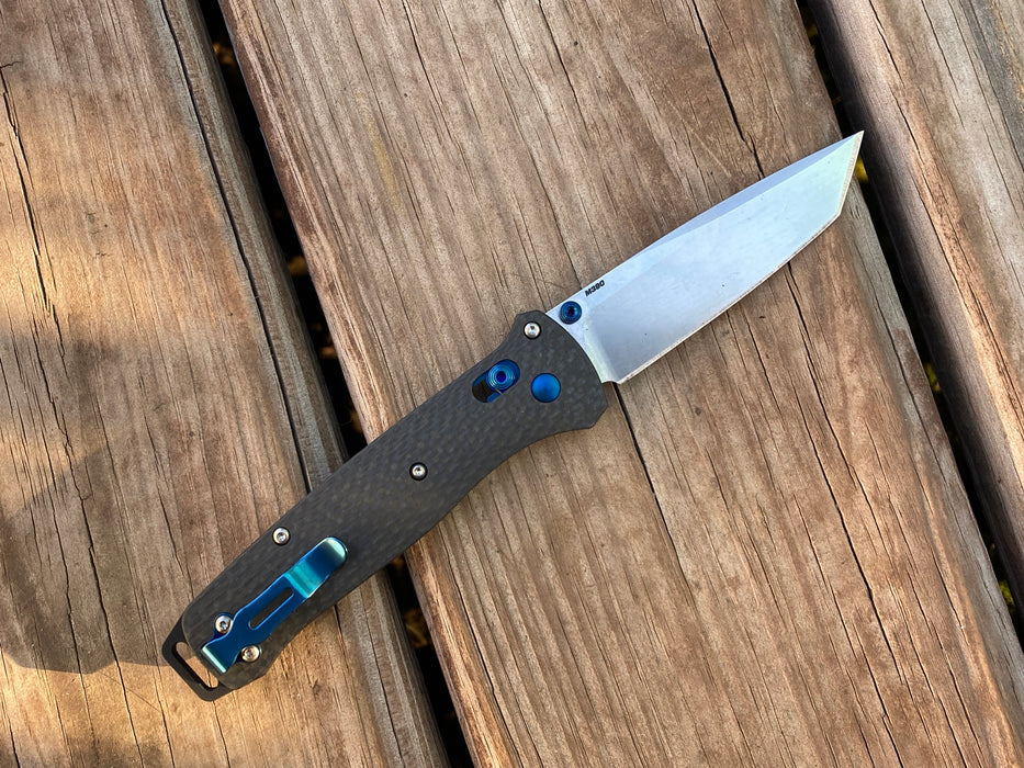 537-09 Bailout® | Carbon Fiber | M390