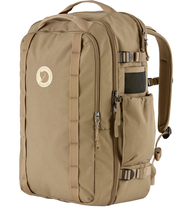 Fjallraven Färden 42L Carry-On Travel Backpack - Recycled Materials