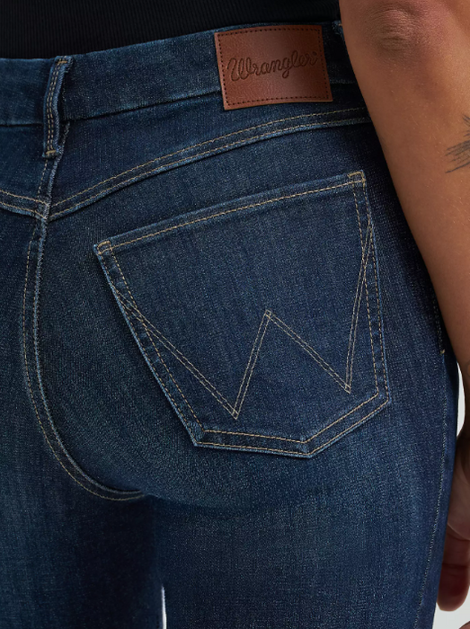 Wrangler® Women's Bespoke High-Rise Stretch Flare Jeans – Madilyn